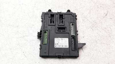 Recambio de caja reles / fusibles para renault megane iv grandtour 2016- business referencia OEM IAM 284B10363R  
