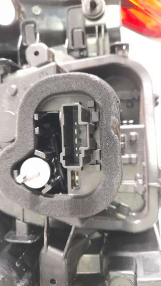 Recambio de piloto trasero derecho para citroën c4 berlina 2020-2023 e-feel pack referencia OEM IAM 9831100080  