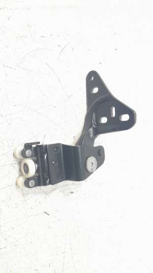 Recambio de soporte / guia puerta corredera para ford transit custom kasten (ttu) 2022- 300 l1 trend fwd referencia OEM IAM PZ31