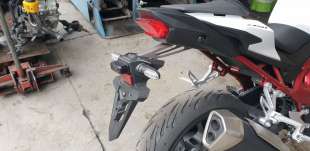 Recambio de portamatriculas para honda cb 750 hornet 2022- referencia OEM IAM 80100MLBK00  