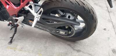 Recambio de basculante para honda cb 750 hornet 2022- referencia OEM IAM 52200MLBD00  