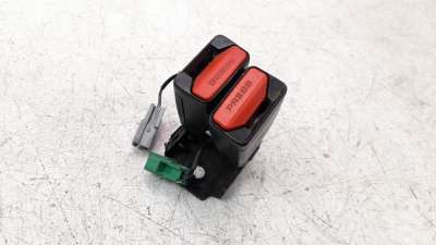 Recambio de enganche cinturon trasero derecho para land rover evoque 2011-2018 referencia OEM IAM BJ32613K21AC  