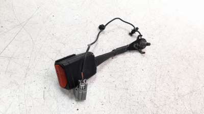 Recambio de enganche cinturon delantero derecho para land rover evoque 2011-2018 referencia OEM IAM BJ3261208AE  