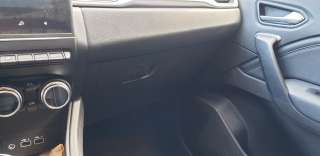 Recambio de guantera para renault captur ii 2019- techno referencia OEM IAM 682522488R  