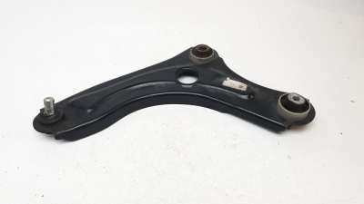 Recambio de brazo suspension delantero izquierdo para dacia sandero iii 2020- stepway expression referencia OEM IAM 545010278R  