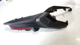 Recambio de moldura para honda adv 350 2022- referencia OEM IAM 83520K2LD000  