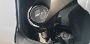 Recambio de horquilla para honda adv 350 2022- referencia OEM IAM 51400K2LD01 51500K2LD01  2