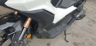 Recambio de radiador agua para honda adv 350 2022- referencia OEM IAM 19010K1BT01  