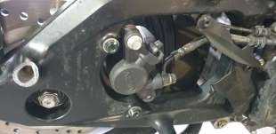 Recambio de pinza de freno trasera derecha para honda adv 350 2022- referencia OEM IAM 43150K1BT01  