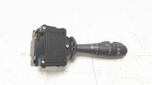Recambio de mando limpia para renault captur 2013- zen referencia OEM IAM 255676085R  