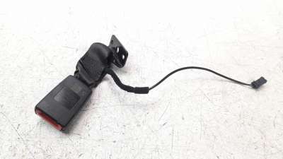 Recambio de enganche cinturon trasero izquierdo para fiat 500 (312) berlina 2021- dolcevita referencia OEM IAM 7357542870  