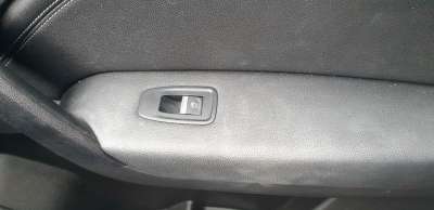 Recambio de mando elevalunas delantero derecho para renault captur ii 2019- techno referencia OEM IAM 254019868R  