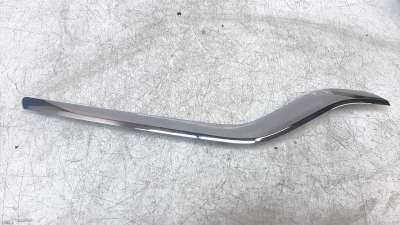 Recambio de moldura bajo faro derecho para renault captur ii 2019- techno referencia OEM IAM 920747303R  