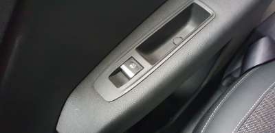 Recambio de mando elevalunas trasero derecho para renault captur ii 2019- techno referencia OEM IAM 254114723R  