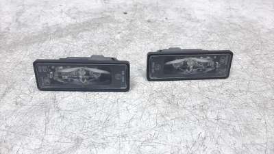 Recambio de piloto matricula para opel corsa f 2019- ultimate referencia OEM IAM 9815225980  
