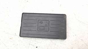 Recambio de cargador movil para seat ateca (khp) 2020-2022 style go referencia OEM IAM 81A035502  