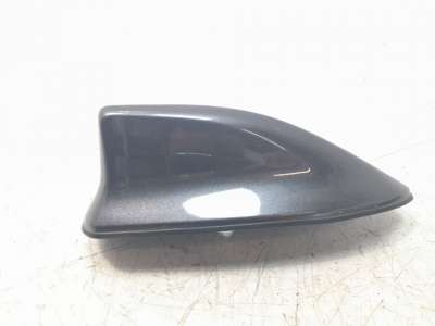 Recambio de antena para toyota rav4 2018- hybrid 4x2 advance referencia OEM IAM 8676052020  