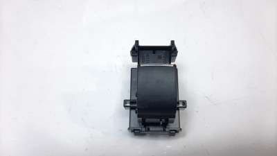 Recambio de mando elevalunas trasero derecho para toyota rav4 2018- hybrid 4x2 advance referencia OEM IAM 193335  