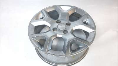 Recambio de llanta para jeep avenger 2022-2023 altitude referencia OEM IAM 52197382  