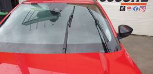 Recambio de brazo limpia delantero izquierdo para jeep avenger 2022-2023 altitude referencia OEM IAM 9835334180  
