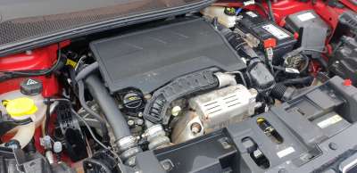 Recambio de alternador para jeep avenger 2022-2023 altitude referencia OEM IAM 9835689480  