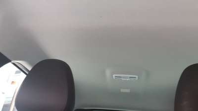 Recambio de techo interior para jeep avenger 2022-2023 altitude referencia OEM IAM 735767657  