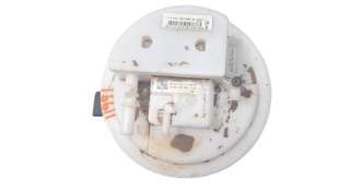 Recambio de bomba combustible para jeep avenger 2022-2023 altitude referencia OEM IAM 9851127180   2