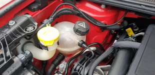 Recambio de deposito expansion para jeep avenger 2022-2023 altitude referencia OEM IAM 9824198680  