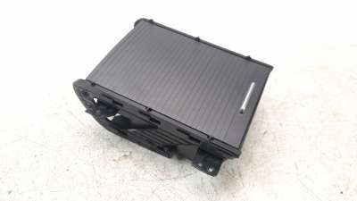 Recambio de cenicero para land rover evoque 2011-2018 2.2 sd4 cat referencia OEM IAM BJ32045H62BD  