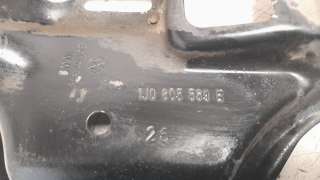 Recambio de moldura para volkswagen golf iv berlina (1j1) 1997-2003 1.4 16v referencia OEM IAM 1J0805569B  