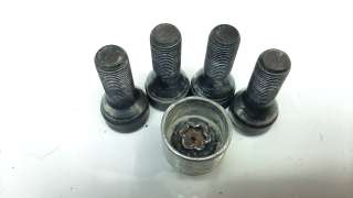 Recambio de juego tornillos de rueda para mini clubman (f54) 2015- cooper referencia OEM IAM TORNILLOSANTIRROBO  