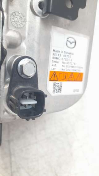 Recambio de inversor para mazda 3 sedán (bp) 2019- referencia OEM IAM BDMC67ZD3E  