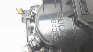Recambio de cenicero para mazda 3 sedán (bp) 2019- referencia OEM IAM BDGG64390  