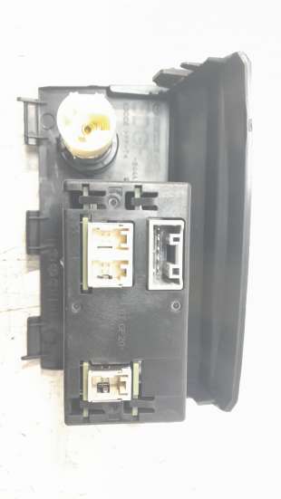 Recambio de modulo electronico para mazda 3 sedán (bp) 2019- referencia OEM IAM BDGG669U0   2