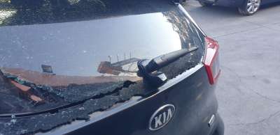 Recambio de brazo limpia trasero para kia niro 2016- business referencia OEM IAM 98811G5000  