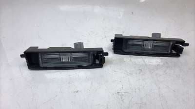 Recambio de piloto matricula para toyota corolla (e21) 2019- hybrid active referencia OEM IAM 8127002230  