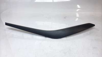 Recambio de moldura para toyota corolla (e21) 2019- hybrid active referencia OEM IAM 7464602650  