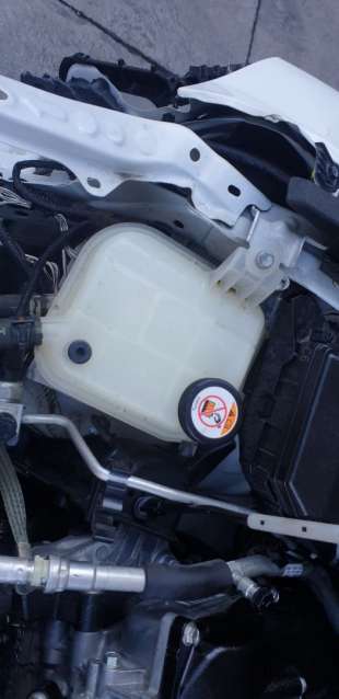Recambio de deposito expansion para toyota corolla (e21) 2019- hybrid active referencia OEM IAM 164A20T021  
