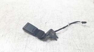 Recambio de enganche cinturon trasero izquierdo para opel corsa f 2019- gs referencia OEM IAM 6403047ETD  