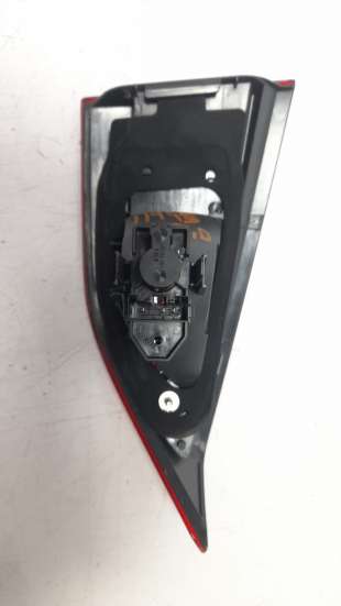 Recambio de piloto trasero derecho interior para bmw x1 (e84) 2009-2015 xdrive 20d referencia OEM IAM 63212990114 103F06241774  2