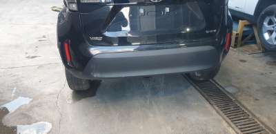 Recambio de puente trasero para toyota yaris cross 2021-2022 hybrid 2wd active tech referencia OEM IAM 421100D460  