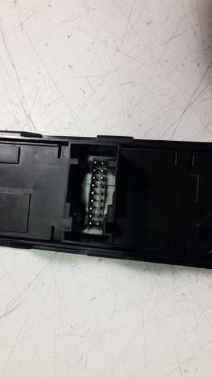 Recambio de mando elevalunas delantero izquierdo para peugeot 206 berlina 1998-2010 referencia OEM IAM 9654859677 141021 26455 2