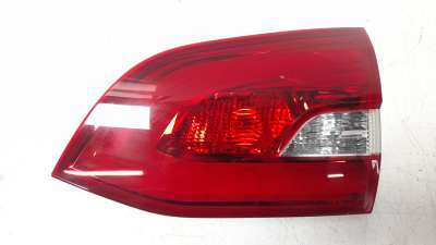 Recambio de piloto trasero derecho interior para peugeot 308 sw 2014- gt line referencia OEM IAM 9678094880  