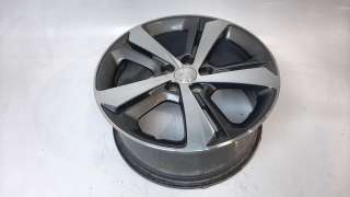 Recambio de llanta para peugeot 308 sw 2014- gt line referencia OEM IAM 9677989777  
