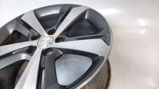 Recambio de llanta para peugeot 308 sw 2014- gt line referencia OEM IAM 9677989777  