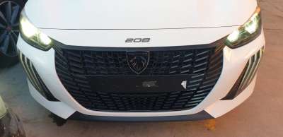 Recambio de morro completo para peugeot 208 (p2) 2019- active referencia OEM IAM 169233131T  