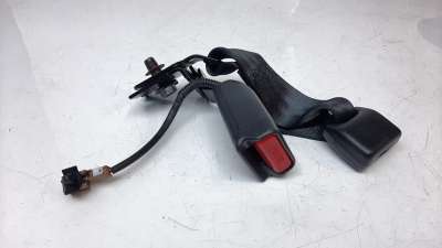 Recambio de enganche cinturon trasero izquierdo para hyundai kona 2017- 1.0 tgdi cat referencia OEM IAM 1147162  
