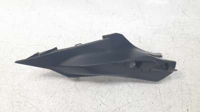 Recambio de moldura para yamaha yzf-r 7 2023- yzf-r 7 referencia OEM IAM BEB2174100  