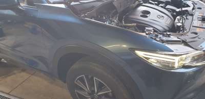Recambio de aleta delantera derecha para mazda cx-5 2017- evolution 2wd referencia OEM IAM KB7W52111  
