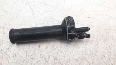 Recambio de puño acelerador para bmw r 1200 r 2015-2019 r 1200 r referencia OEM IAM 61317727498  